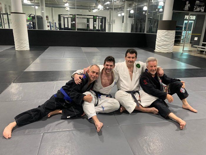 <center>Train Hard. Build Strength. Gain Confidence.<center>